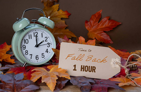 Daylight Saving Time Sleep: How to Fall Back Smoothly